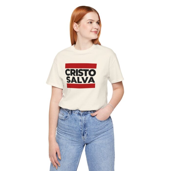 Cristo Salvaa Camiseta Cristo Salva - Ropa de Fe - YHWH Threads - Image 47